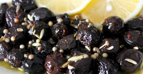 bayanlar bilir evde siyah zeytin nasil yapilir