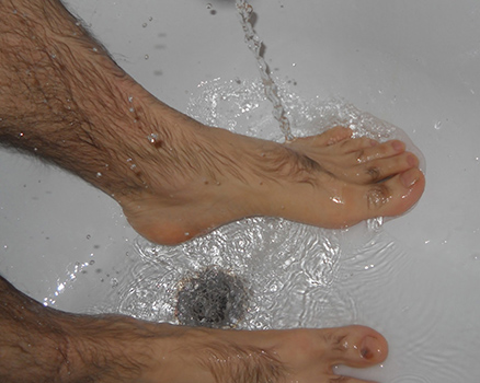 Gripten 1 günde kurtulmak içi altta nasıl yapıldığını fotoğraflarda gösterildiği gibi yapın