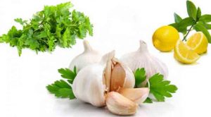 Kalp Damar için Maydanoz Sarımsak Limon